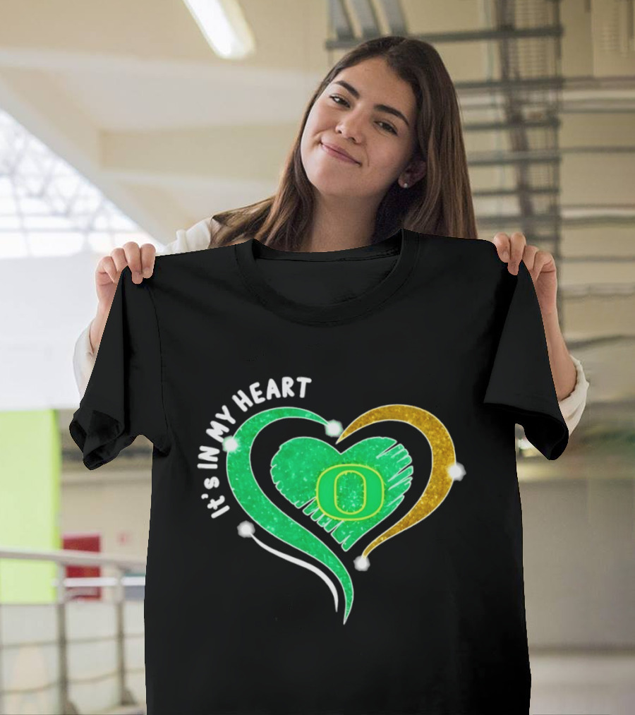 Oregon Ducks Heart 2026 Football Fan Pride T-Shirt