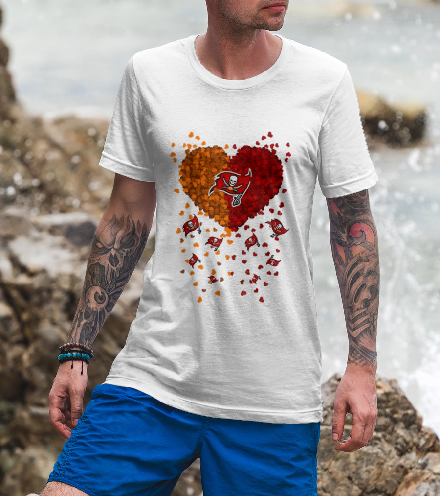 Heart Tampa Bay Buccaneers Football 2026 Iconic Team Spirit T-Shirt