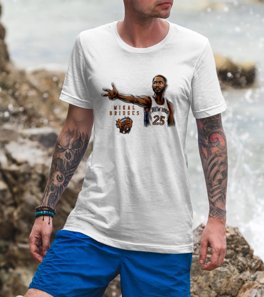 Mikal Bridges New York Knicks 25 Basketball Pose T-Shirt