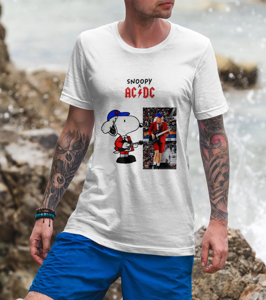Snoopy Peanuts AC DC Angus Young Rock Concert T-Shirt