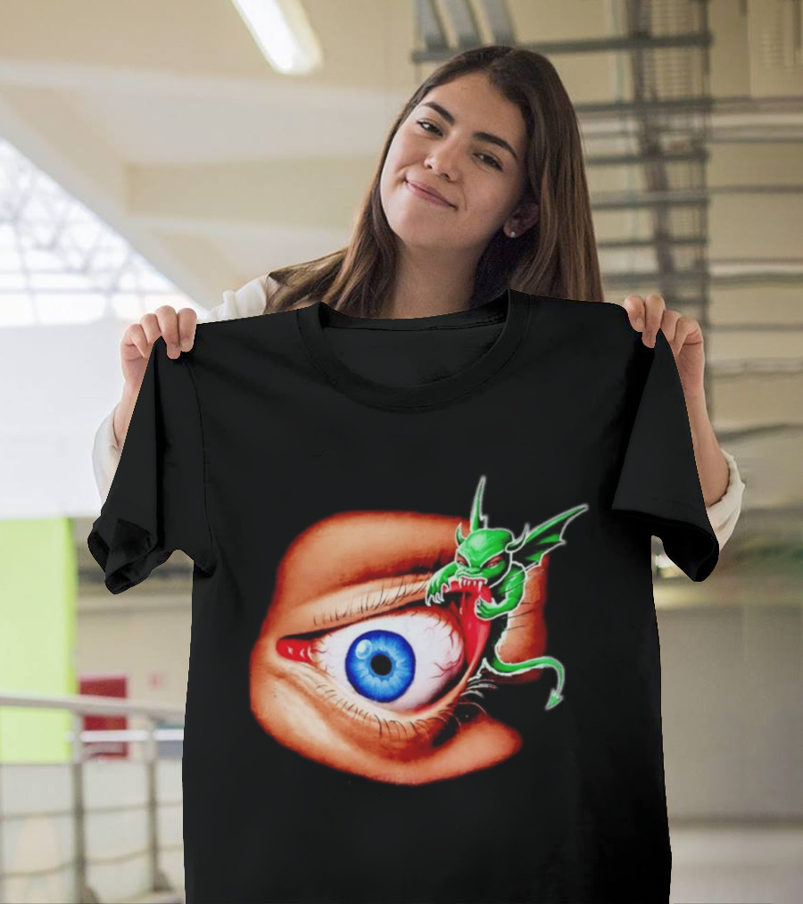 Universal Studios Halloween Horror Nights 1997 The Monster Eats Eyes T-Shirt