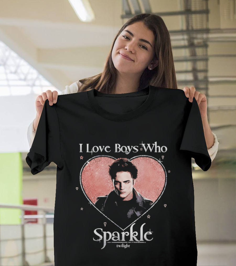 Twilight I Love Boys Who Sparkle Heart T-Shirt