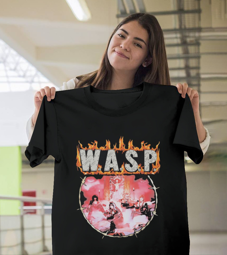 W.A.S.P. Band Fire With Group Photo And Flaming T-Shirt