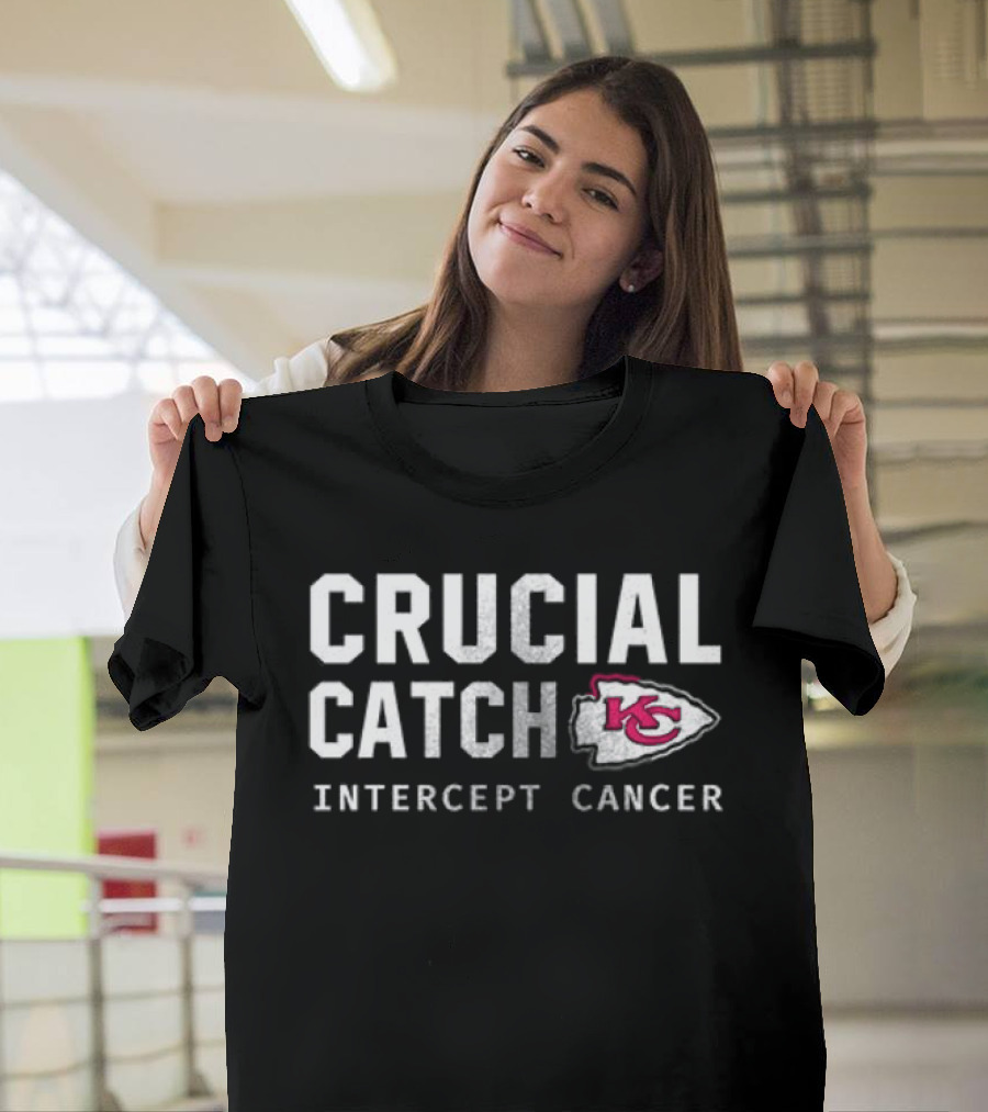 Kansas City Chiefs Crucial Catch Intercept Cancer KC Arrowhead T-Shirt