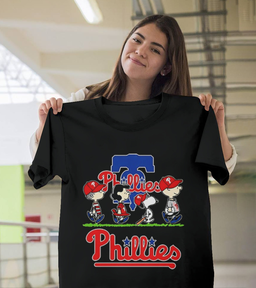 Snoopy Charlie Brown Linus Lucy Phillies Baseball 2026 T-Shirt