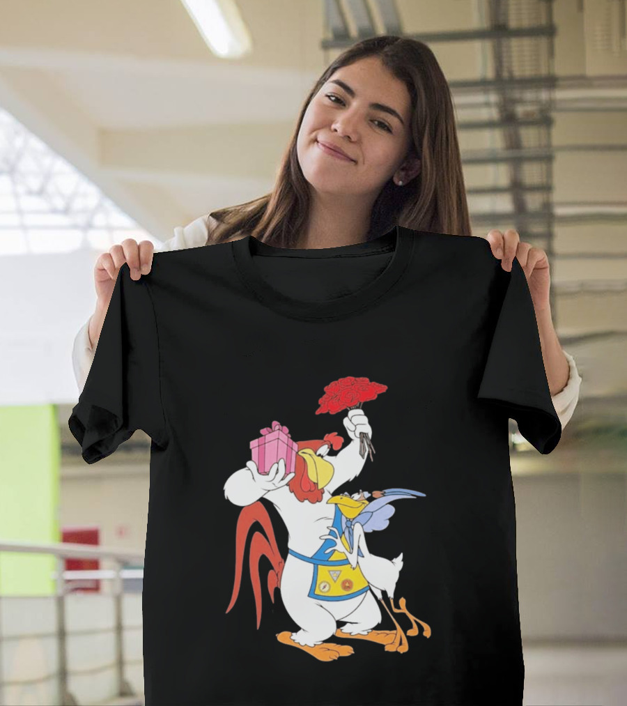 Foghorn Leghorn Miss Prissy Holding Roses And Gift Valentine Looney Tunes T-Shirt