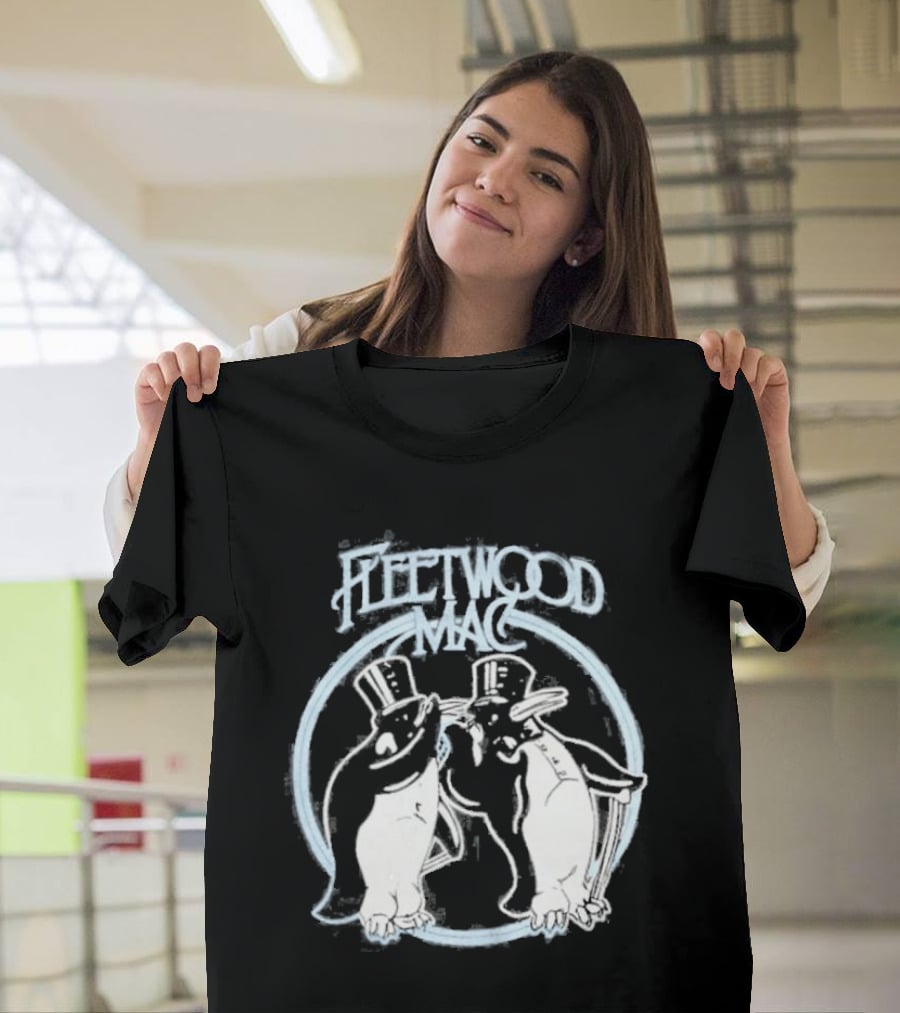 Ginny Miller Antonia Gentry Ginny And Georgia Fleetwood Mac T-Shirt