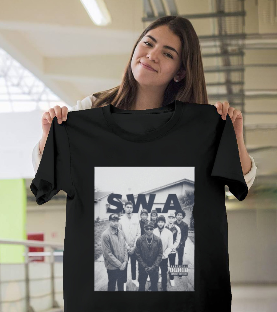 S.W.A San Antonio Spurs NBA Team Photo Iconic Streetwear T-Shirt