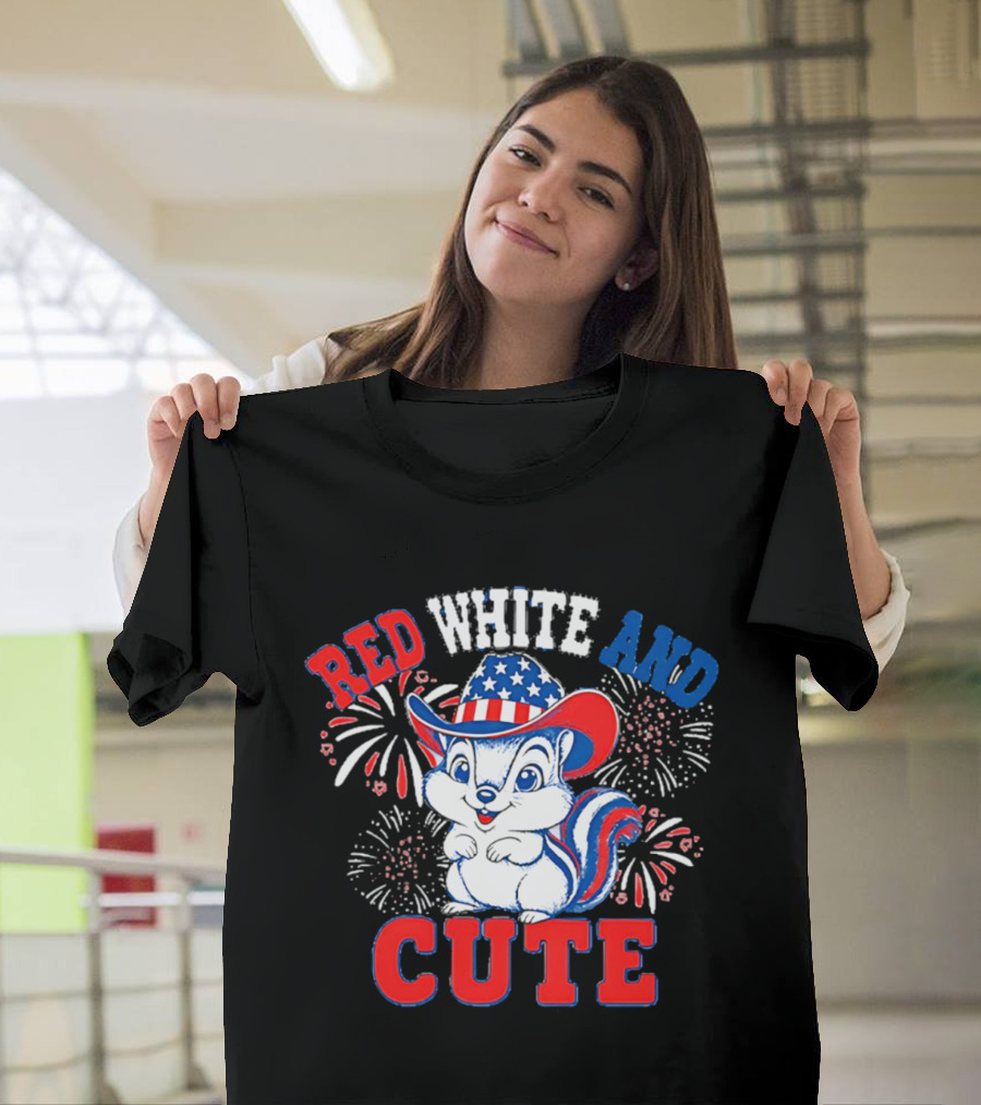 Red White And Cute Fireworks Patriotic Squirrel Cowboy Hat T-Shirt