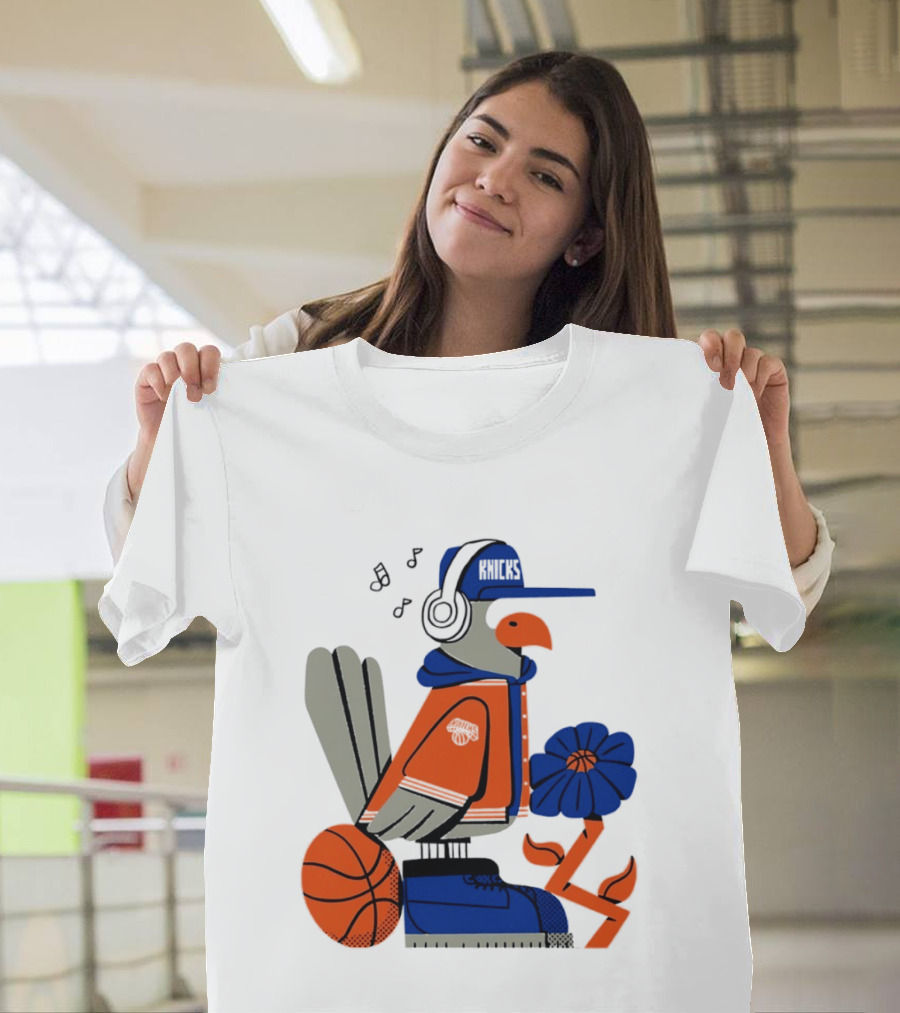New York Knicks Bird Cap Headphones Basketball Flower T-Shirt