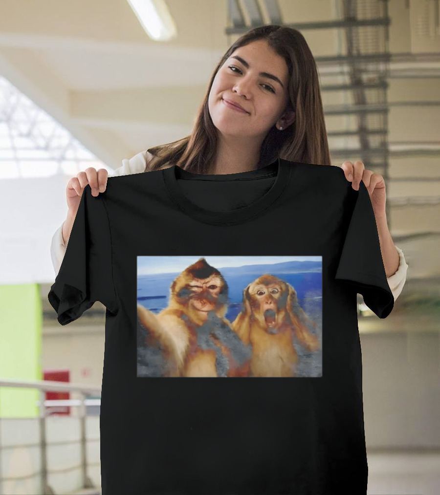 Funny Thinking Monkey Meme Surprised Expression Moments T-Shirt