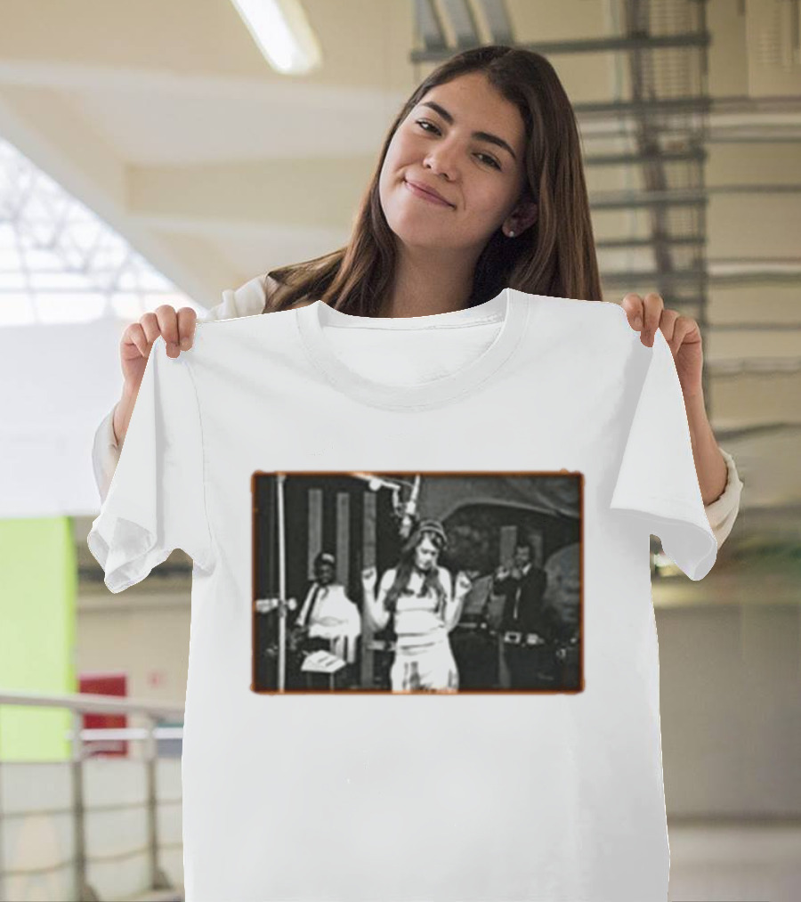 Sienna Spiro Visitor Studio Retro Black And White Music Scene T-Shirt