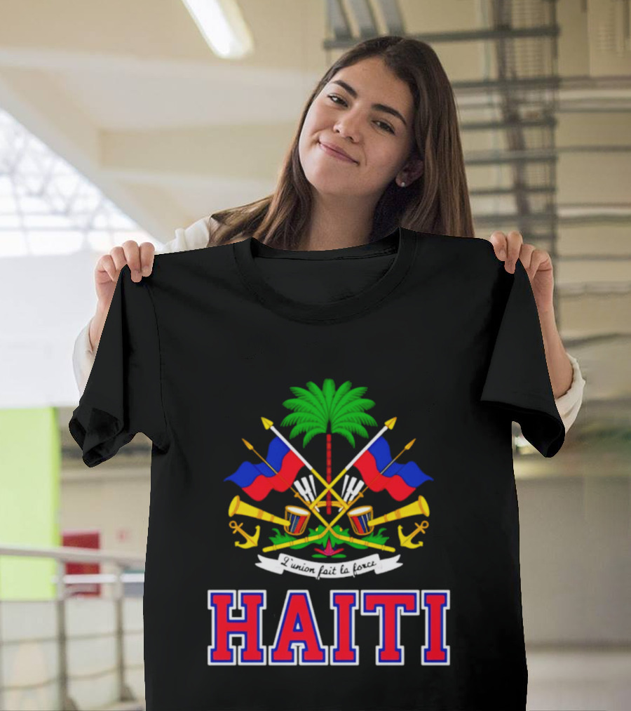 Haiti Coat Of Arms Flag Celebration Haitian Flag Day Independence T-Shirt
