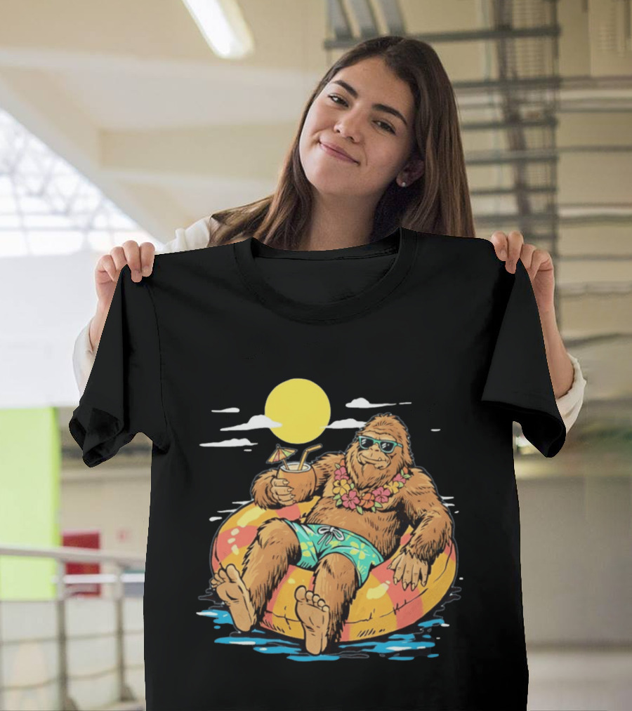 Bigfoot Lounging With A Cocktail In Tropical Beach Getaway Scene T-Shirt