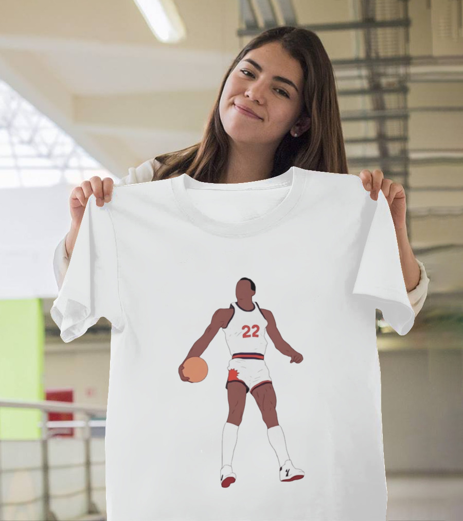 Larry Nance Jr Wearing Classic Basketball Dunk 22 T-Shirt