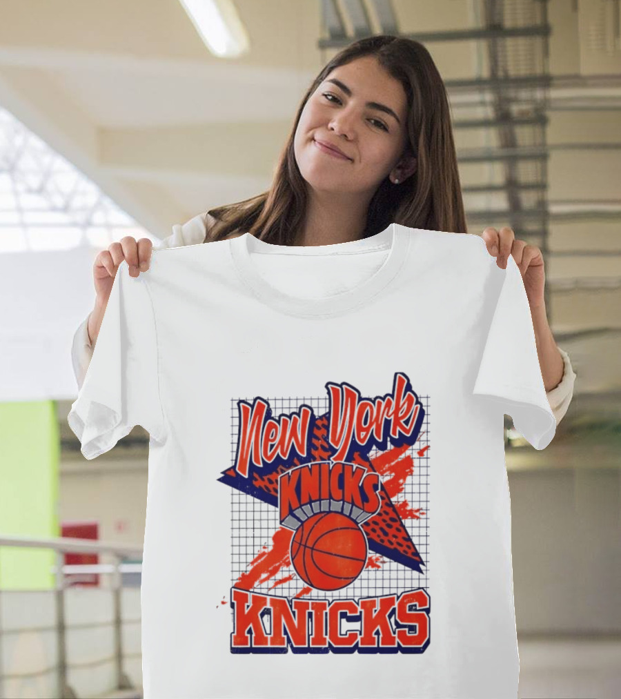 New York Knicks Juvenile Basketball Star T-Shirt