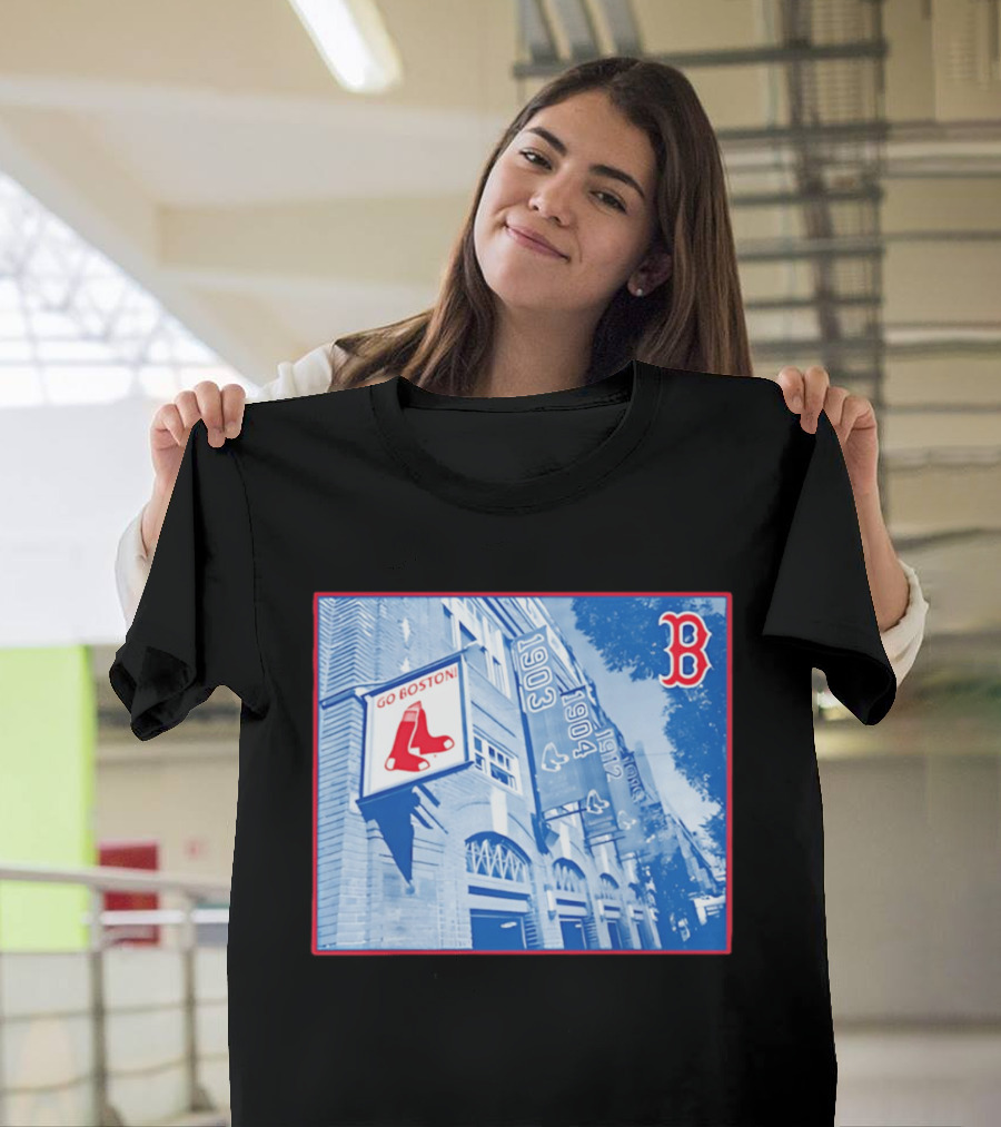 Go Boston Red Sox Banners Fenway Park 1903 1912 T-Shirt