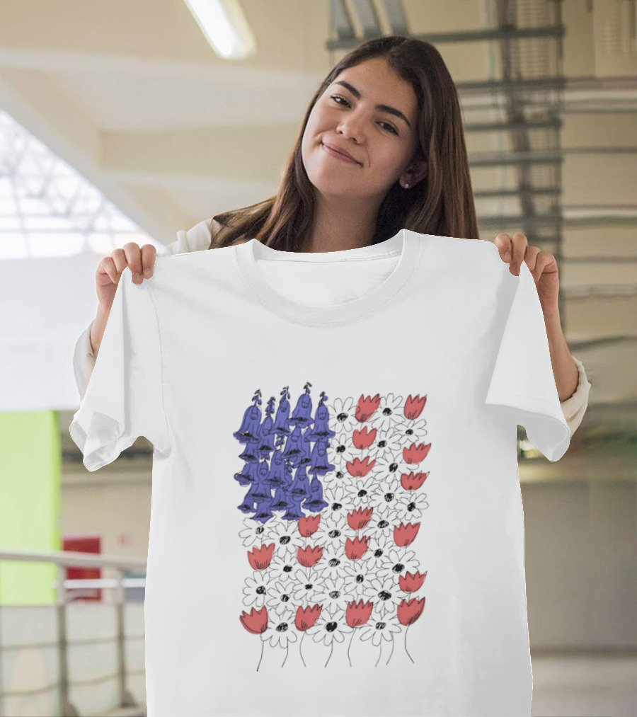 Fourth Of July Foxglove Daisy Tulip Subtle F Trump USA 250 Birthday T-Shirt