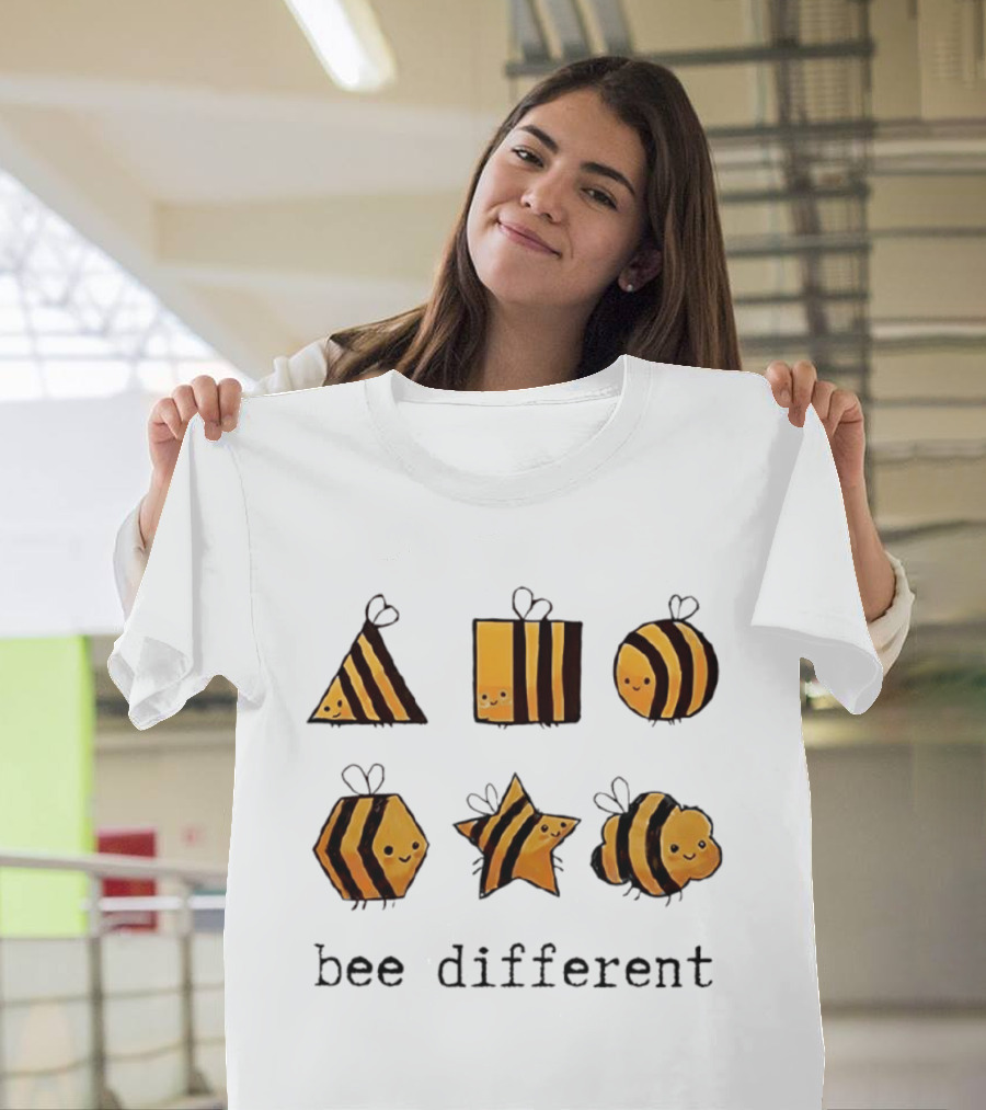 Bee Different Cartoon Bees Triangle Square Star Shapes T-Shirt