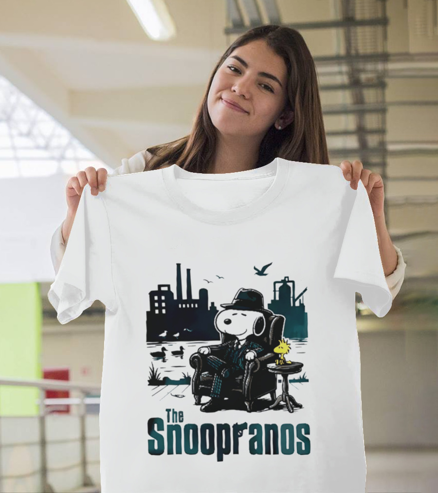 The Snoopranos Peanuts Snoopy Woodstock Mafia Scene T-Shirt