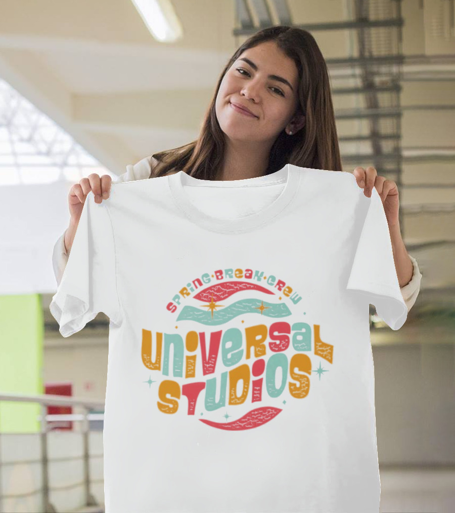 Universal Studios Spring Break Crew Retro Wave T-Shirt