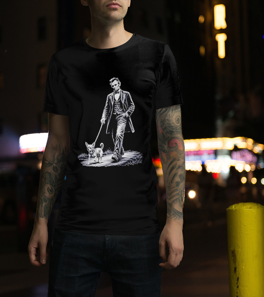 Abraham Lincoln Walking Chihuahua For USA 250th Anniversary Celebration T-Shirt