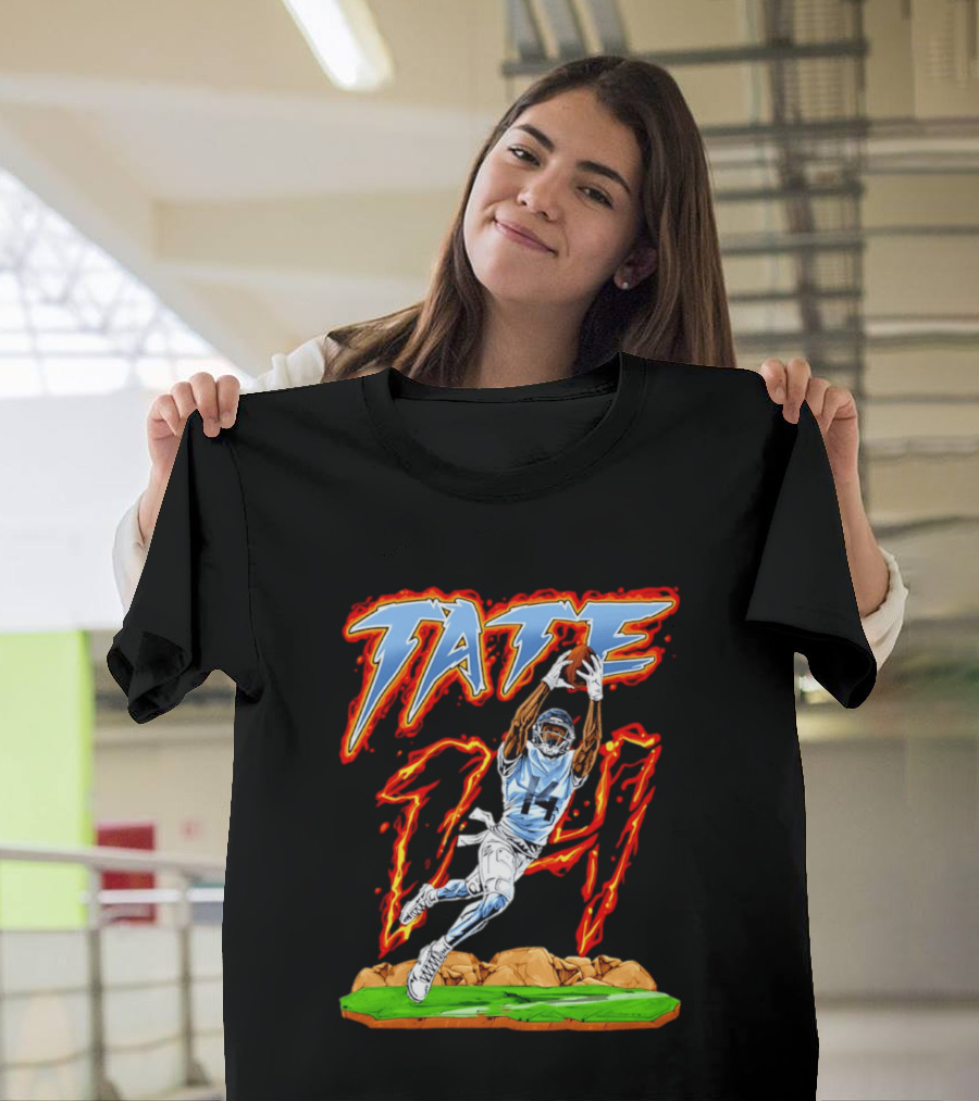 Tennessee Titans Carnell Tate Hand Drawn 17 Football T-Shirt