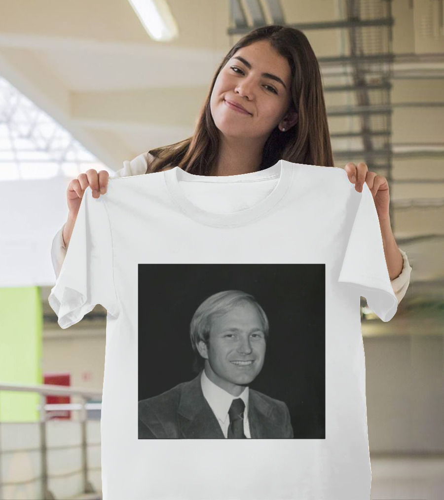 Larry King Ex Husband Of Billie Jean King Women's Pro Tennis Growth 81 T-Shirt