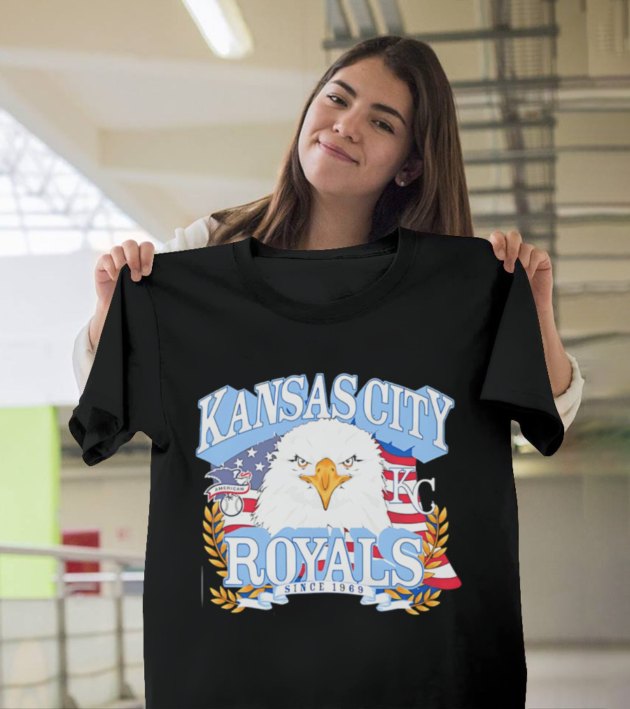 Kansas City Royals Eagle With American Flag Patriotic KC T-Shirt