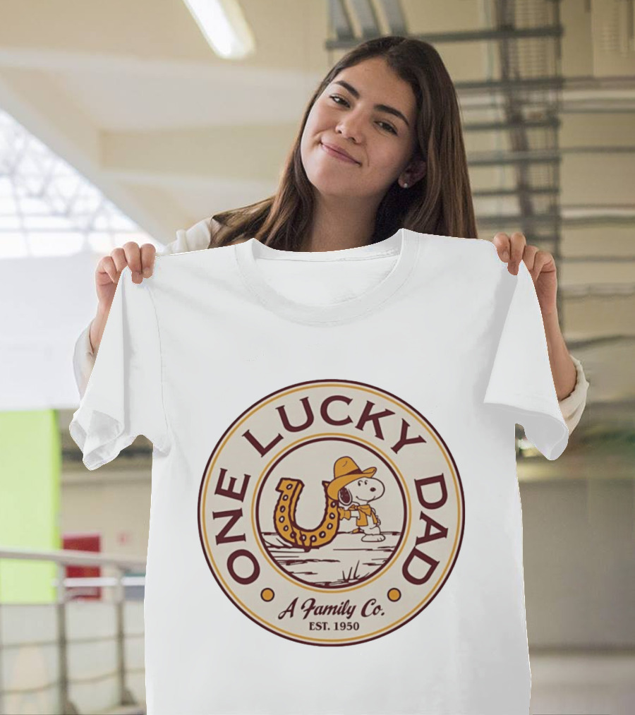 Snoopy One Lucky Dad A Family Co Est 1950 T-Shirt