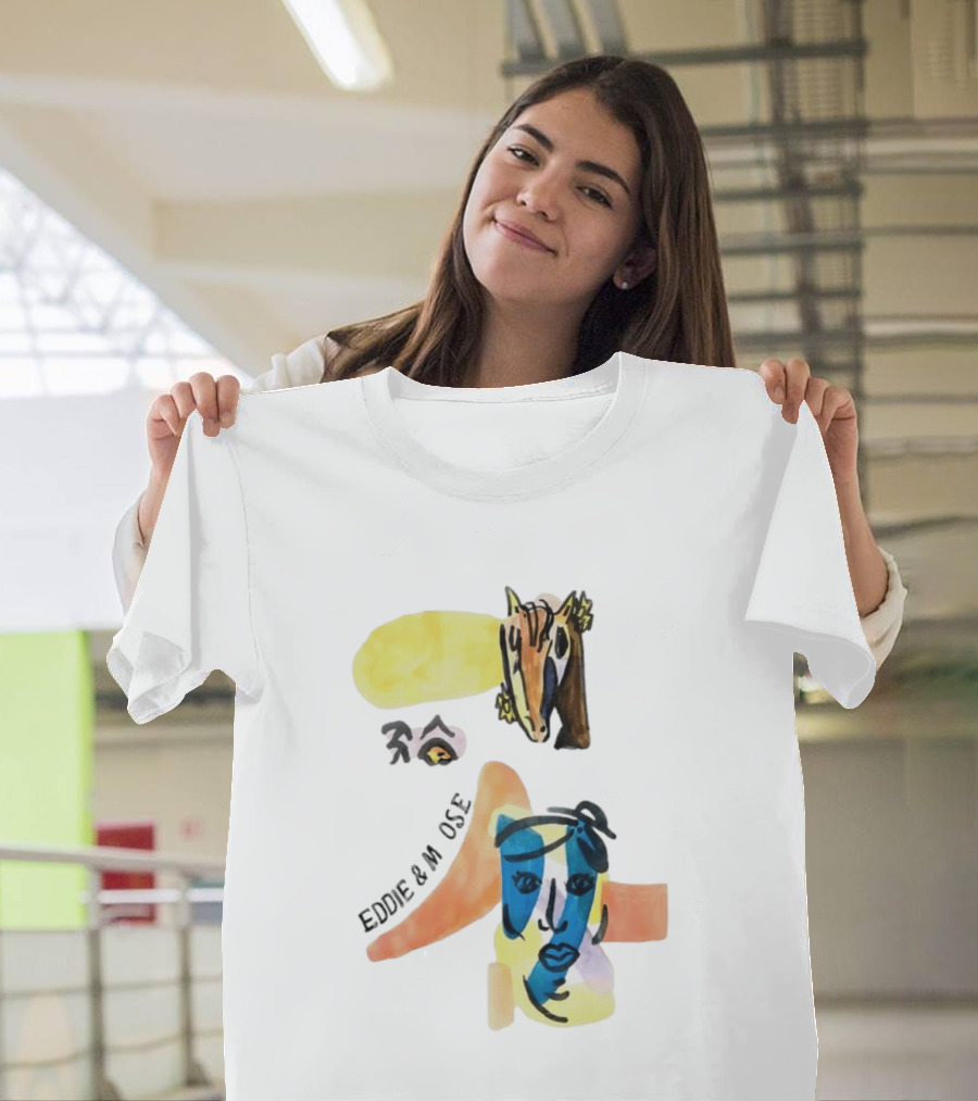 Eddie And Moose Horse Head Face Eye Shape Abstract Eddie And M CSE T-Shirt
