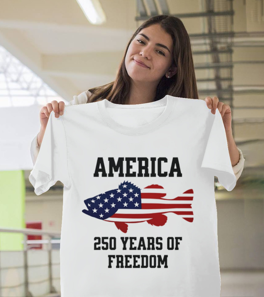 America Flag Bass Fishing 250 Years Of Freedom Celebration T-Shirt