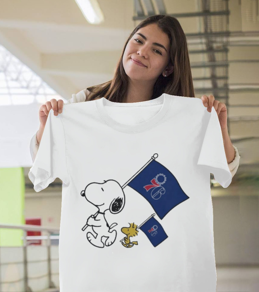 NBA Philadelphia 76ers Snoopy Woodstock Flag Peanuts Basketball T-Shirt