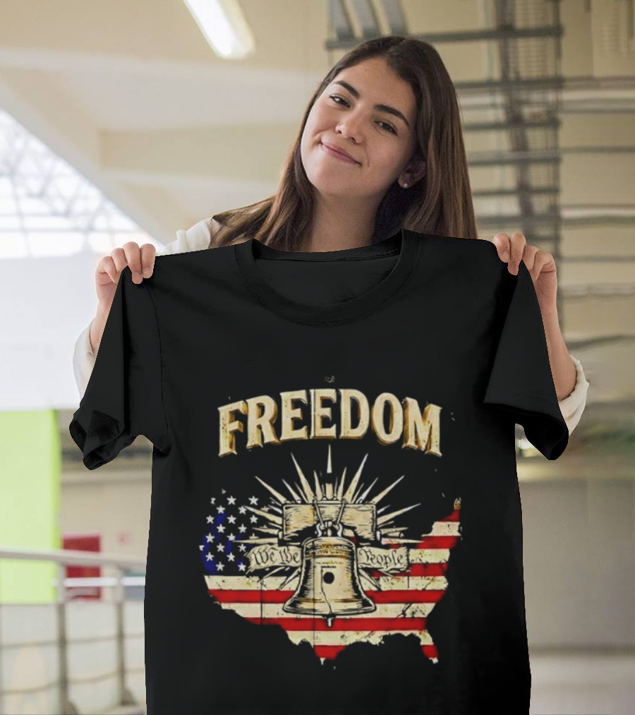 Freedom Liberty Bell American Flag Map United States Vintage Patriotic T-Shirt