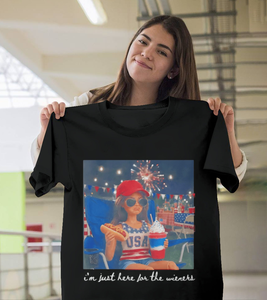 USA Barbie Doll I'm Just Here For The Wieners 4th Of July Celebration 2026 T-Shirt