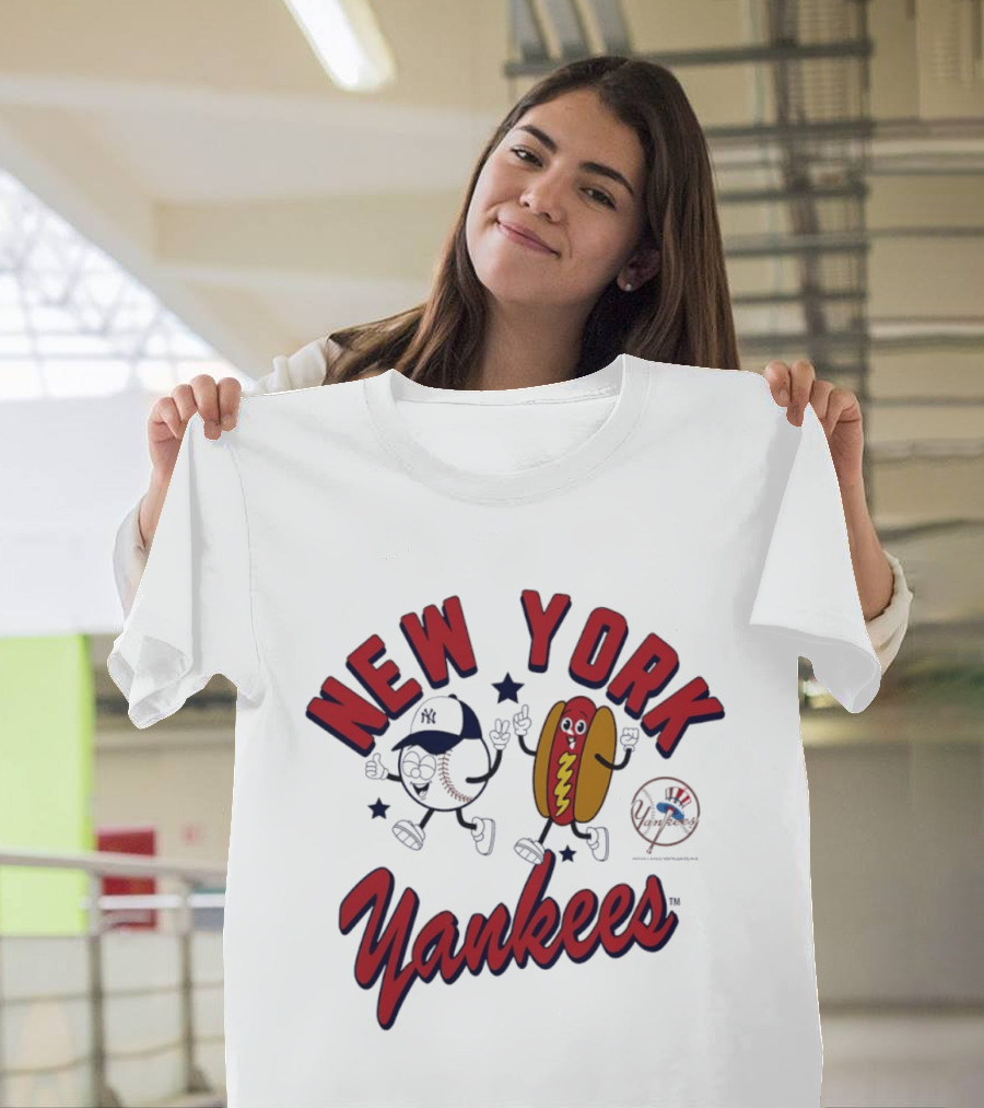 New York Yankees Baseball Hot Dog Snack Mascots Fun T-Shirt