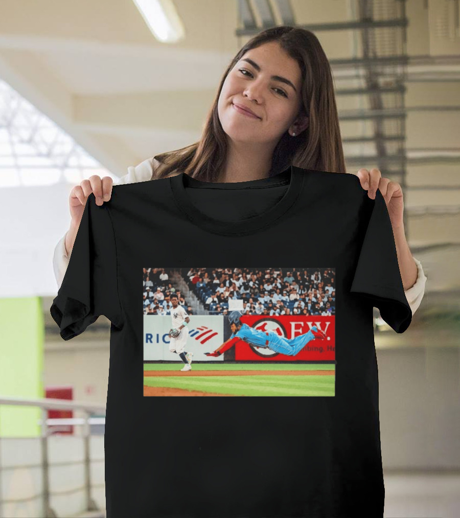 Vladimir Guerrero Jr Toronto Blue Jays Dive Action Baseball T-Shirt