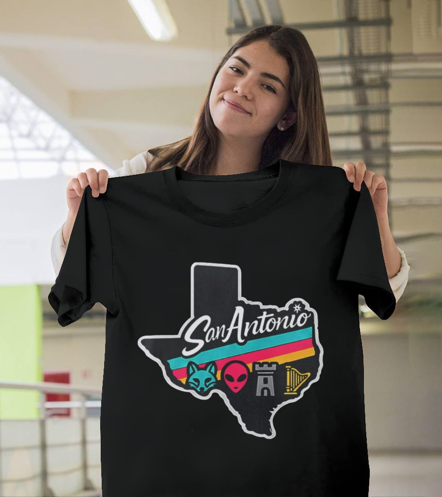 San Antonio Texas Fox Alien Castle Harp Spurs T-Shirt