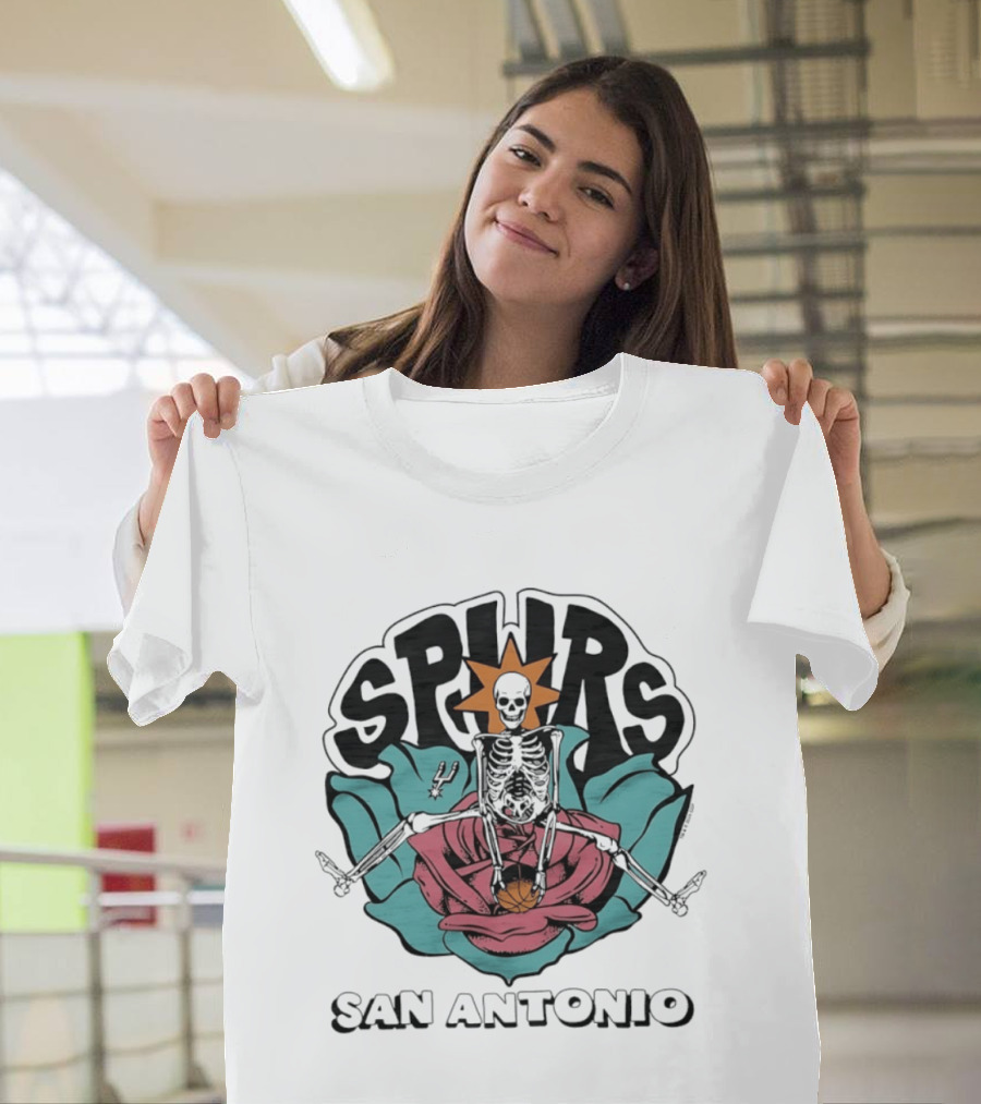San Antonio Spurs Skeleton Basketball T-Shirt