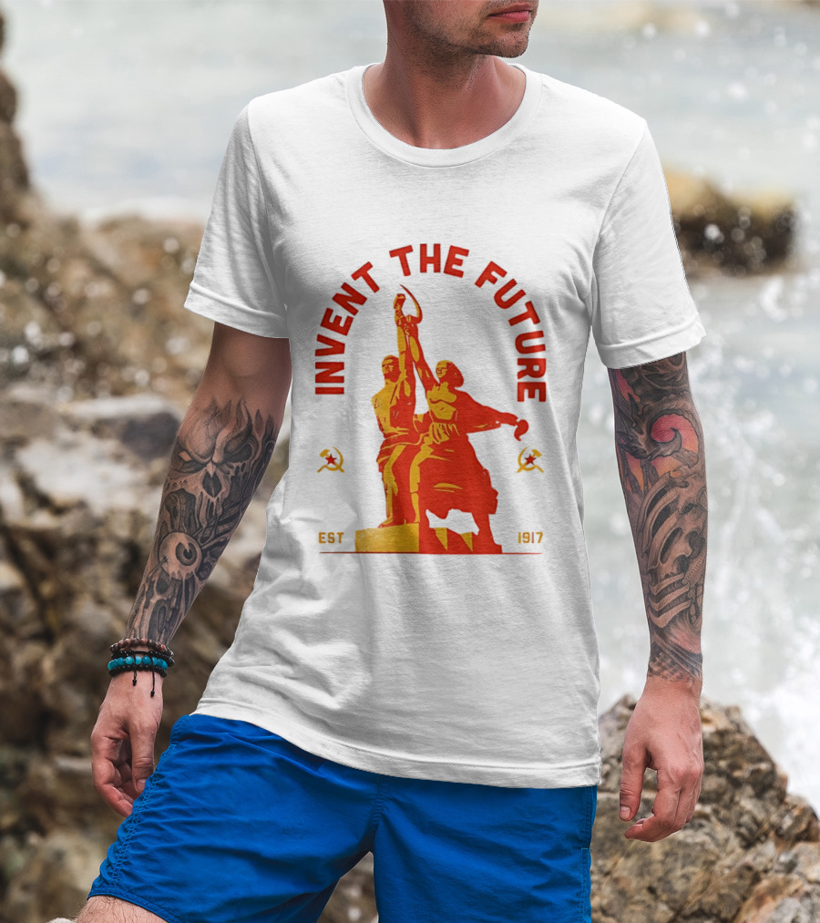 Invent The Future Est 1917 Worker And Kolkhoz Woman Statue T-Shirt
