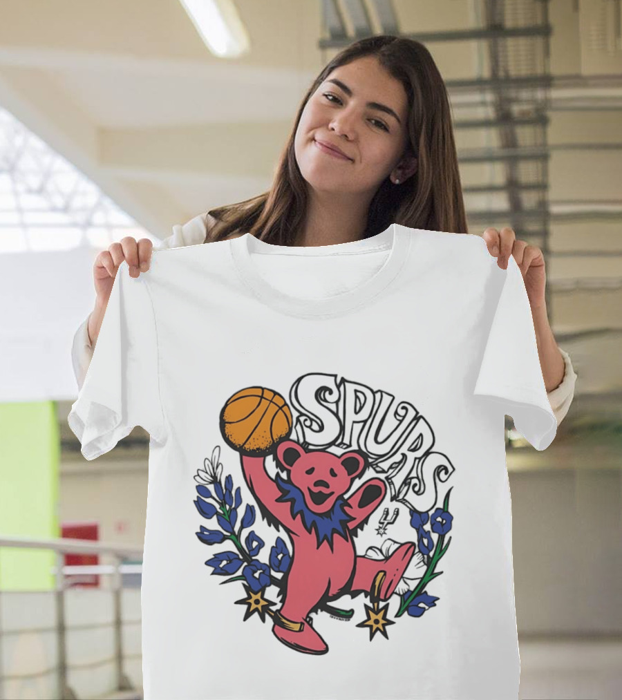 San Antonio Spurs Grateful Dead Bear Basketball Motif T-Shirt