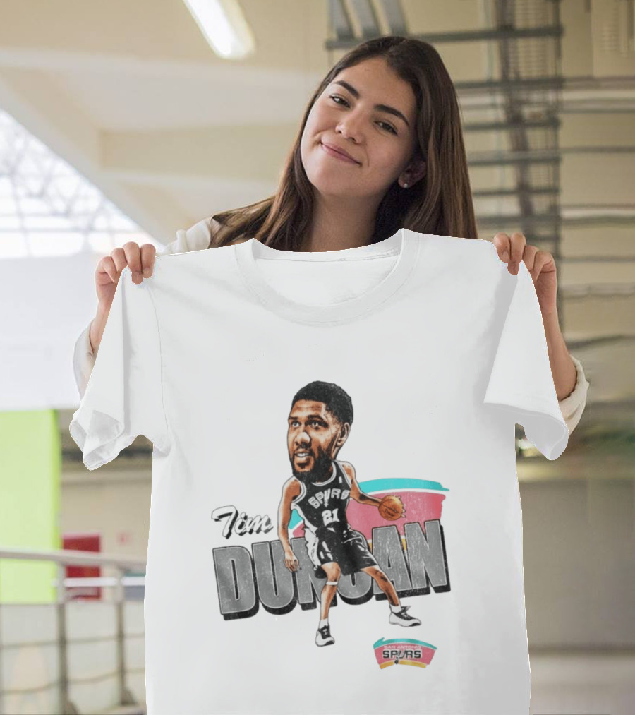 San Antonio Spurs Tim Duncan NBA Basketball Bobblehead 21 T-Shirt