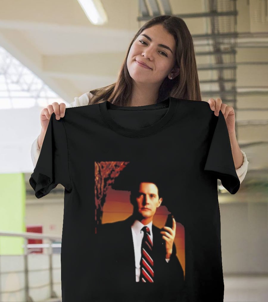 Dale Cooper Twin Peaks Iconic Red Room Aesthetic T-Shirt