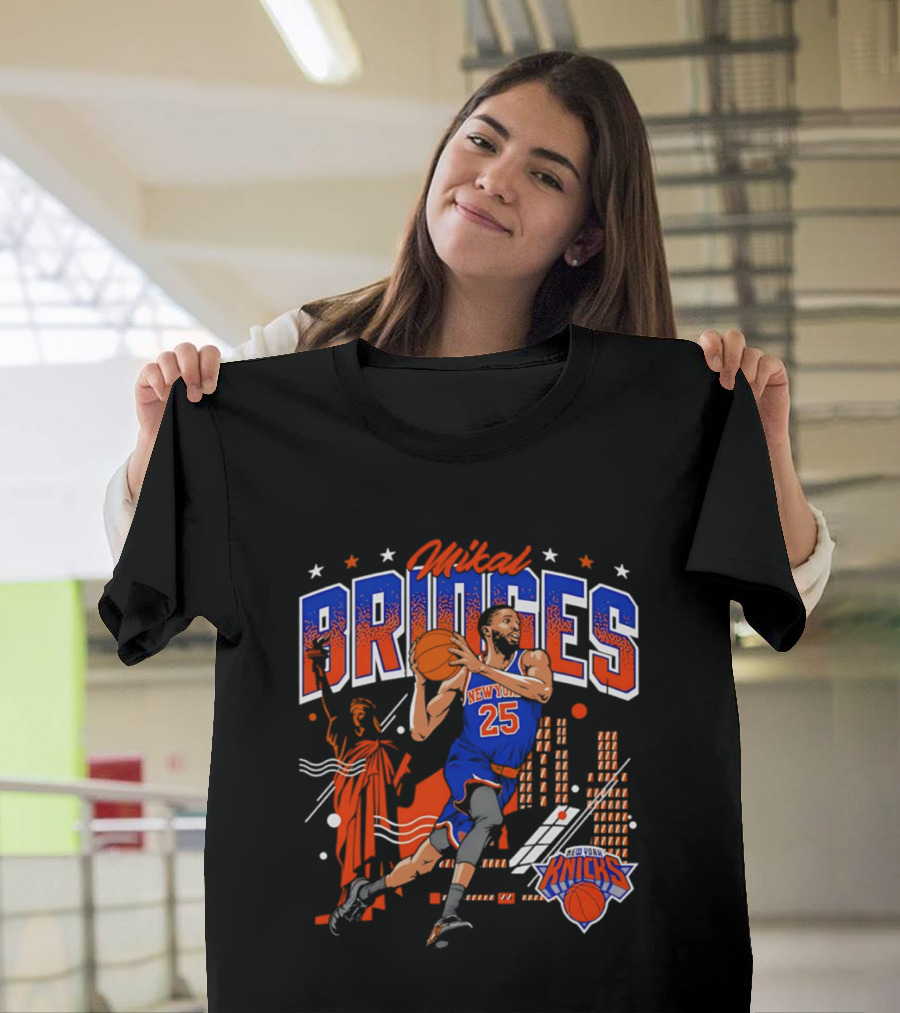 New York Knicks Mikal Bridges Basketball Player 25 Statue Of Liberty Skyline T-Shirt
