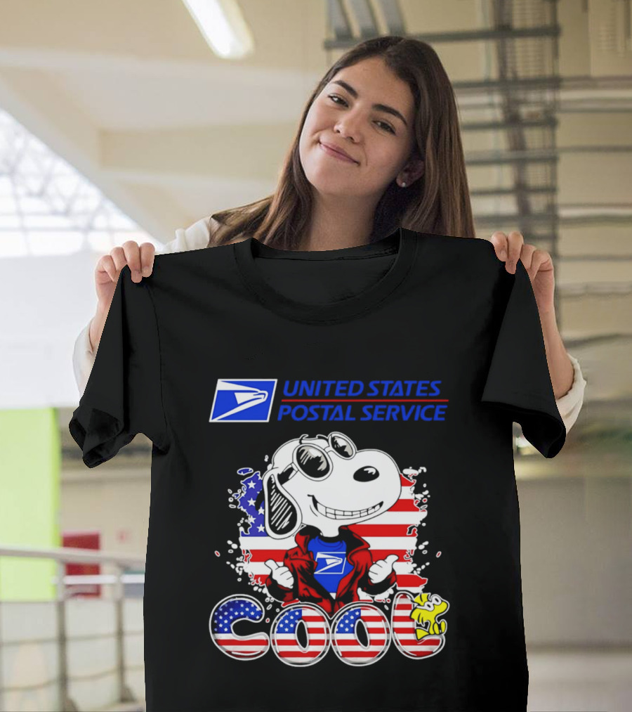 United States Postal Service Snoopy American Flag Cool 250th T-Shirt