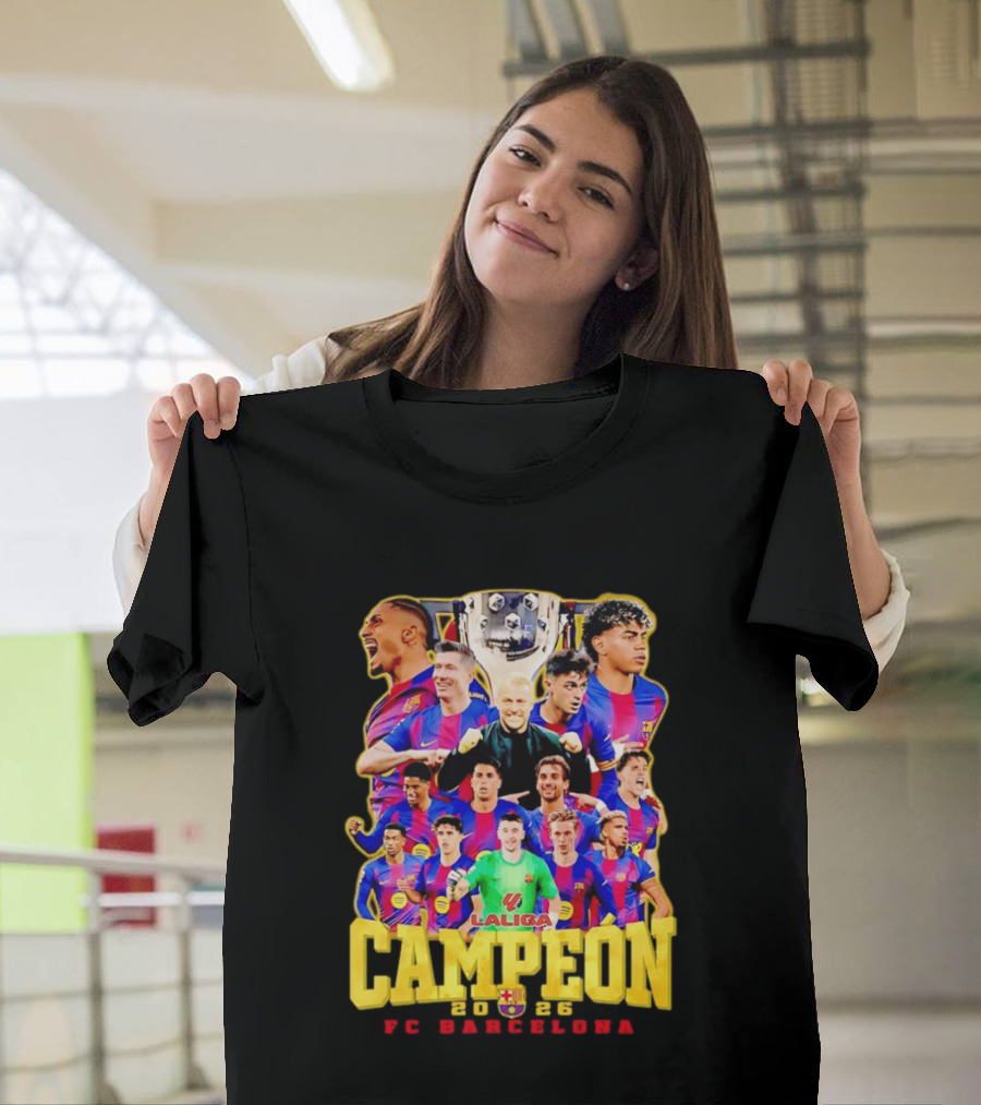 Hansi Flick Robert Lewandowski Lamine Yamal Pedri Raphinha FC Barcelona LaLiga Campeón 2026 T-Shirt