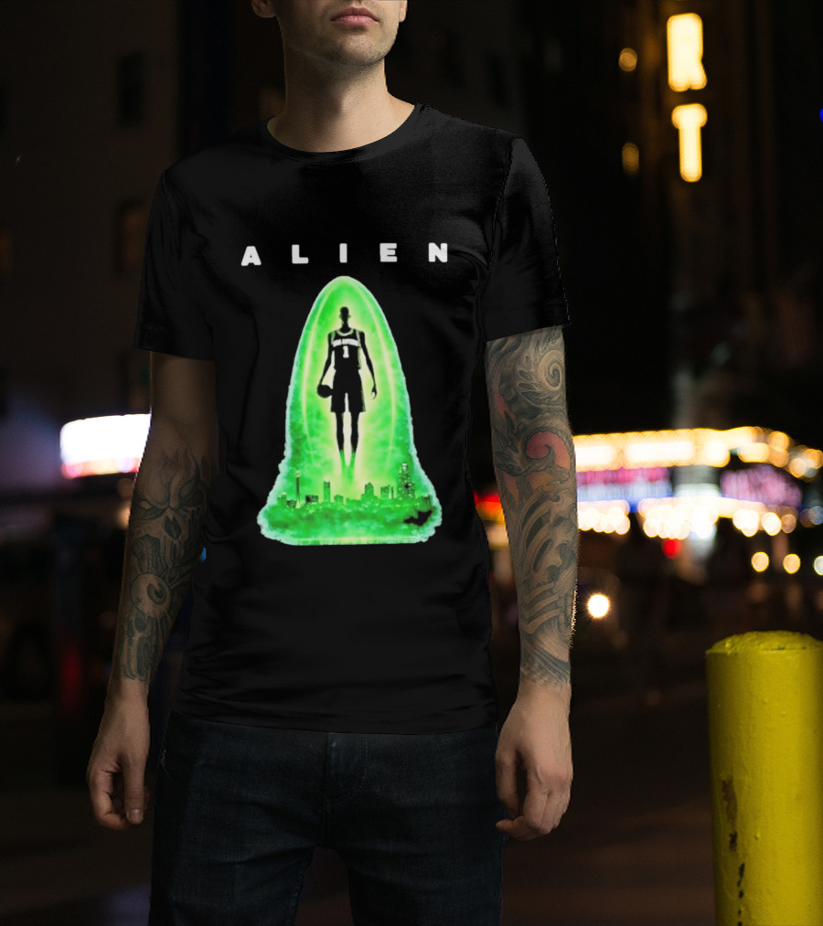 Alien Wemby San Antonio Alien Basketball Cityscape T-Shirt