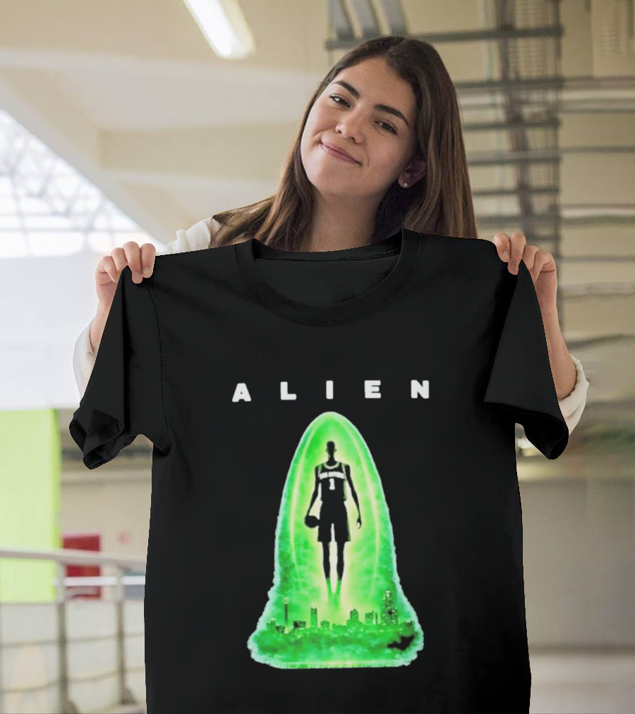 Alien Wemby San Antonio Alien Basketball Cityscape T-Shirt