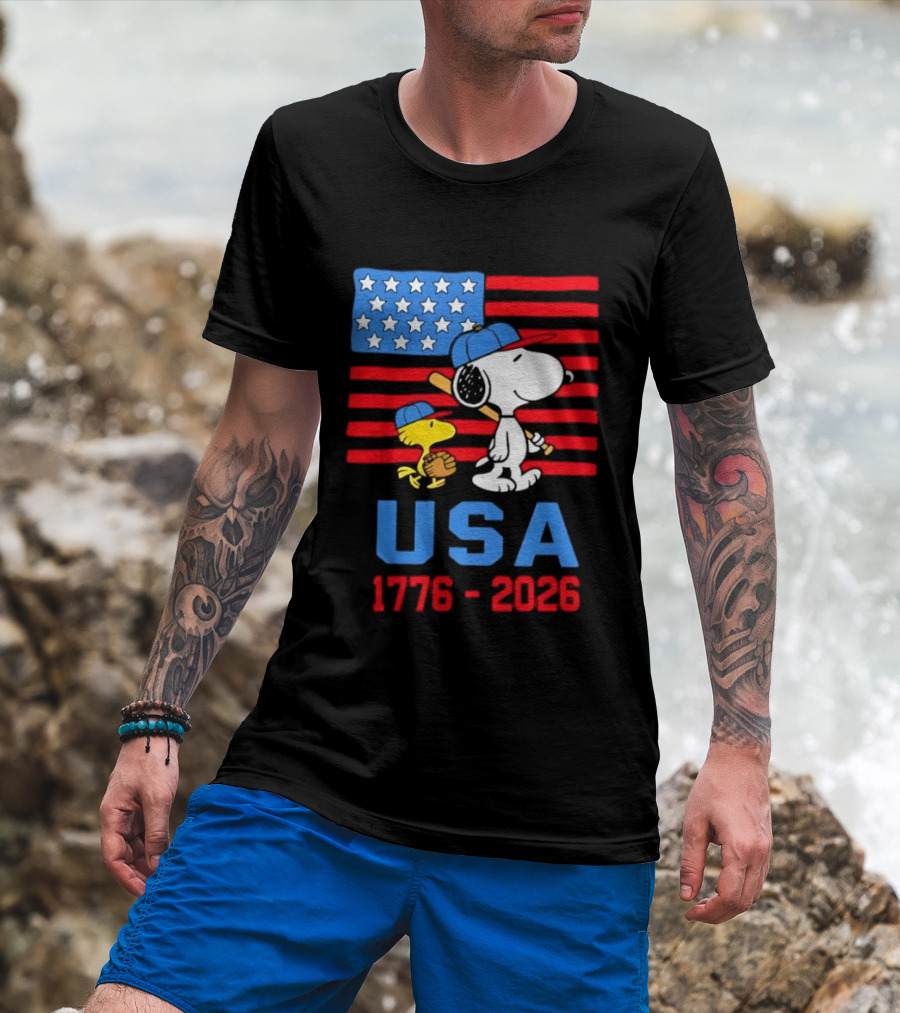 Snoopy Woodstock Peanuts USA Baseball American Flag 1776 2026 T-Shirt