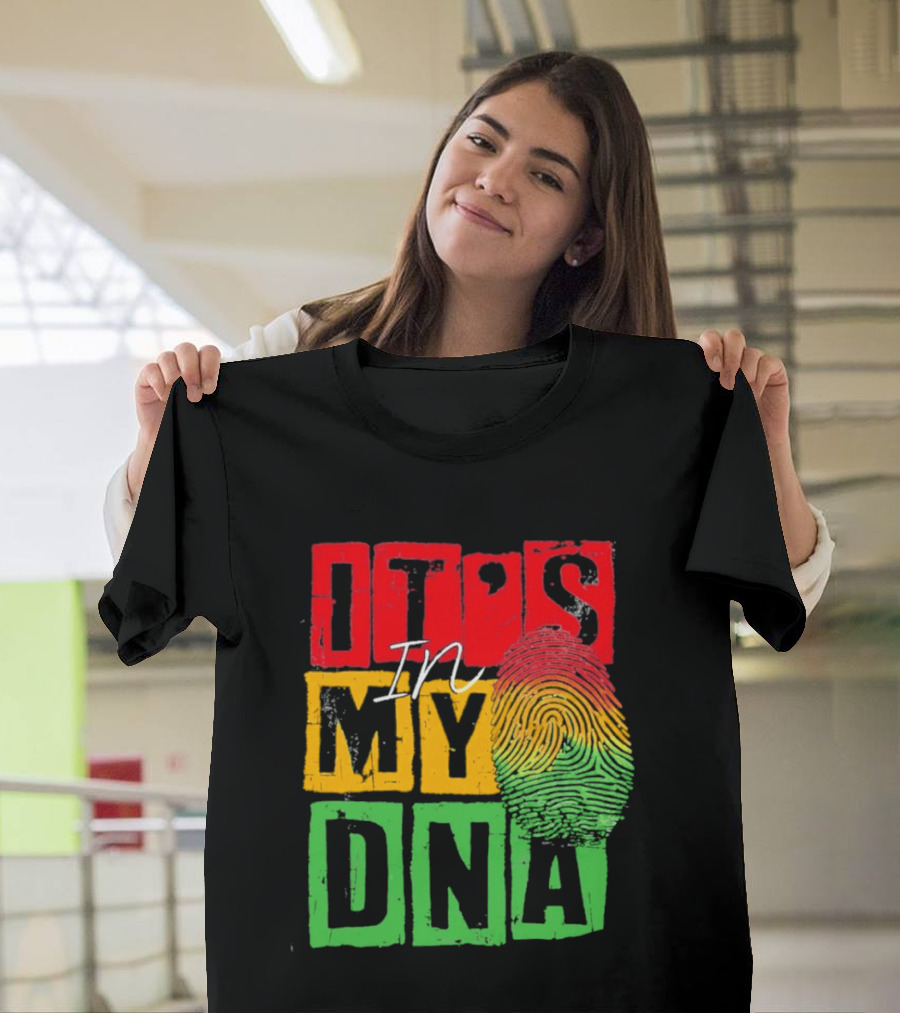 Juneteenth Black Queen It's In My DNA Fingerprint Red Yellow Green T-Shirt